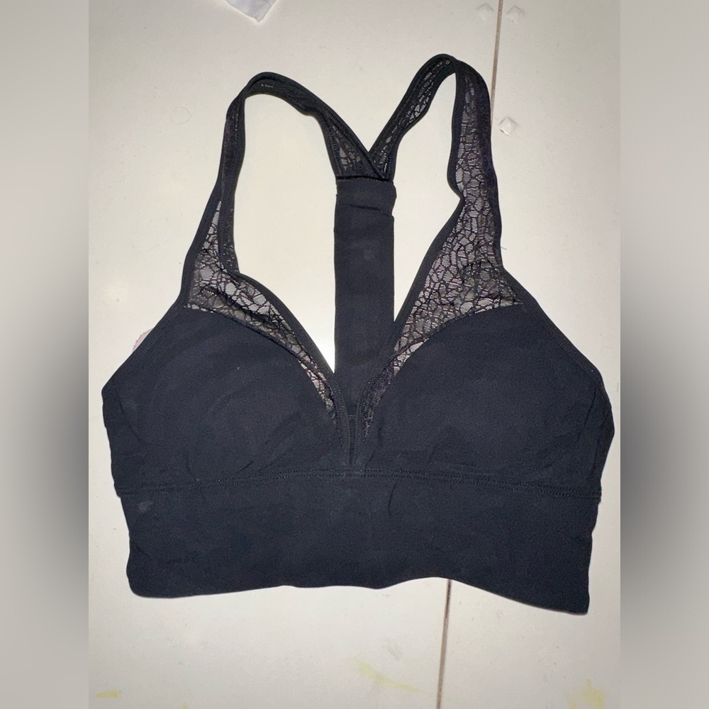 Lululemon Y Bra, Medium Support, B/C cup